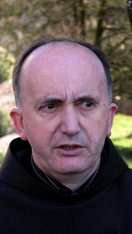 20110213 Siroki Brijeg Fra Miljenko Stojic vicepostulator