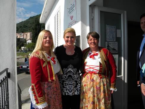 Kolinda boka3