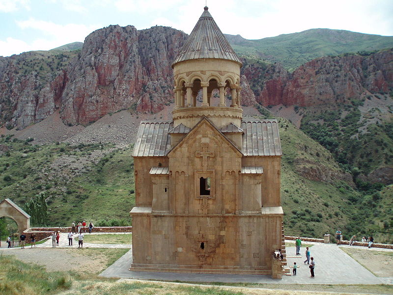 Noravank8