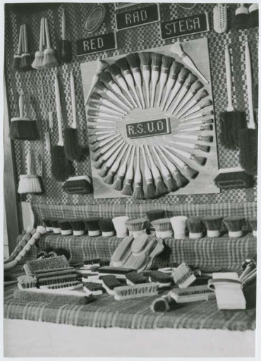 proizvodi logora izloc5beeni na zagrebac48dkom zboru