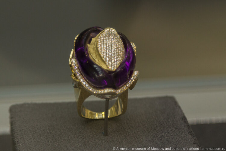 Bagdasarov dragulji1 2