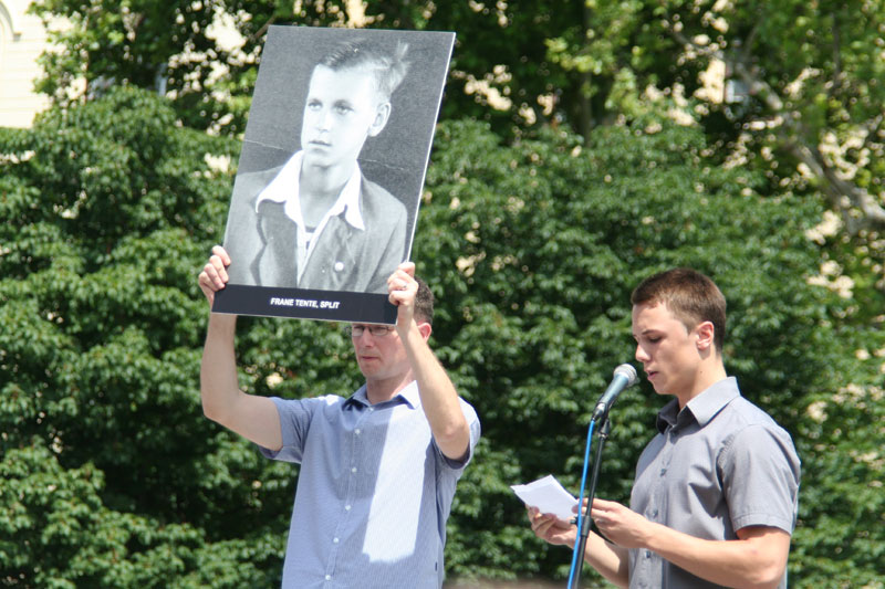 Krug za trg - slika ubijenog Frane Tente is Splita