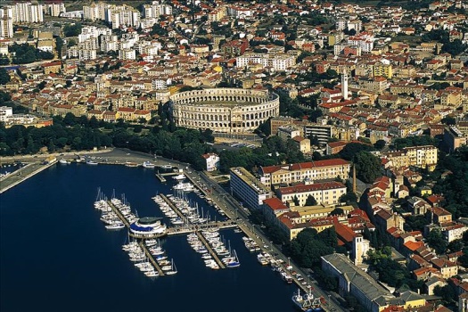 Pula