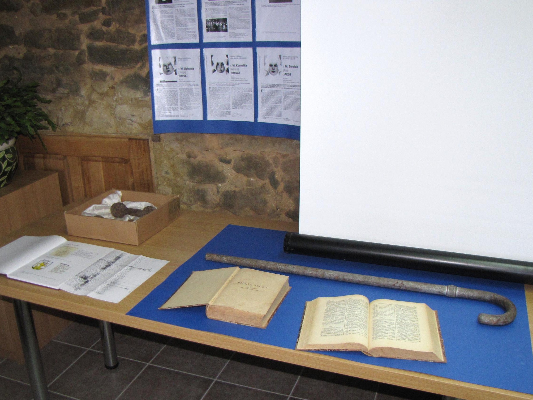 2-IMG 8627-predmeti vlc Žigrovica