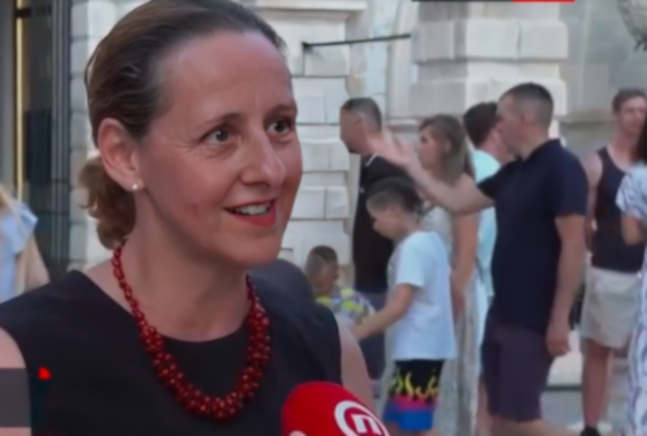 Nina Obuljen Korzinek3