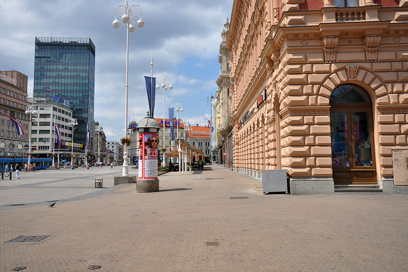 22 Jelacicev trg Bakaceva