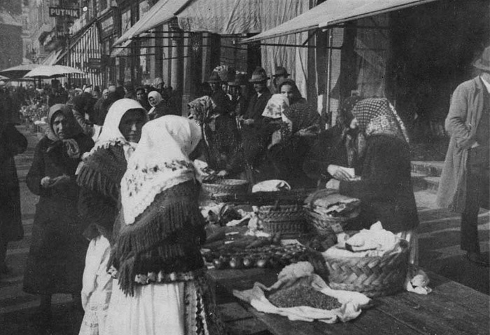 26 Jelacicev trg trznica