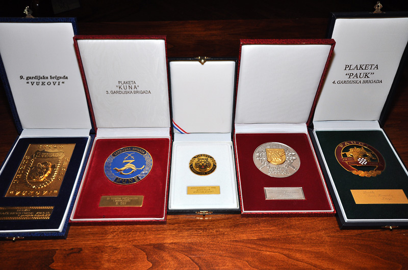 Plakete Gardijskih brigada DBHZ