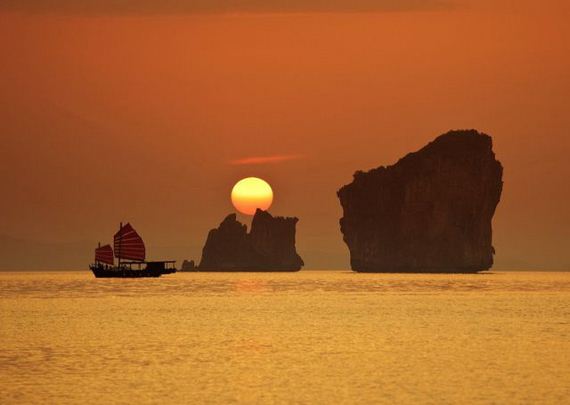 Brod - Kina - more - Kinesko more