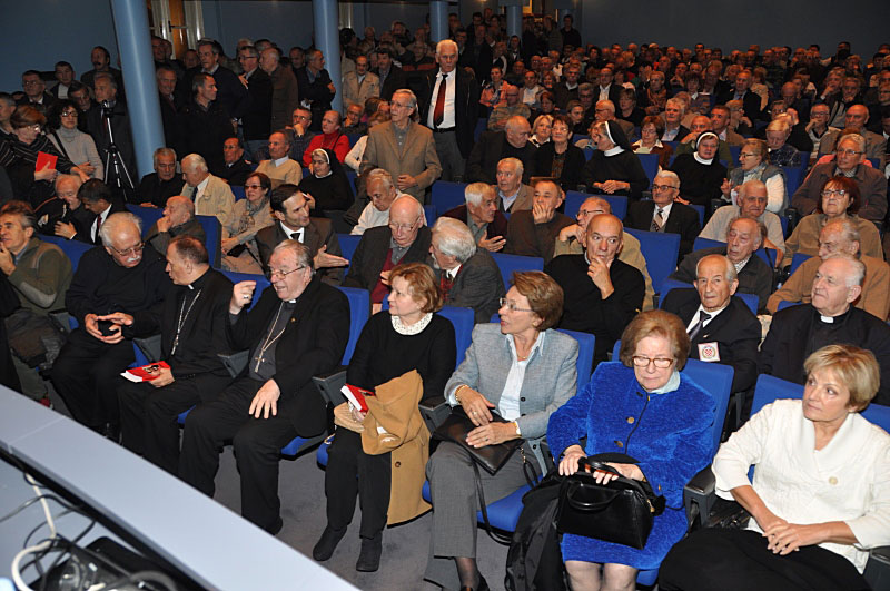 Zdravko Tomac - predstavljanje knjige Crveni Predsjednik